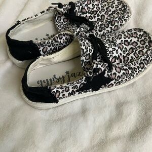 Gypsy Jazz Black and White Slip-On Sneakers